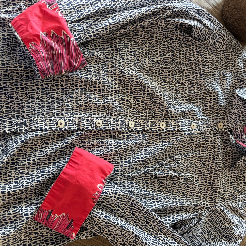 Lilly Pulitzer Graffiti Button Up Top Size 8